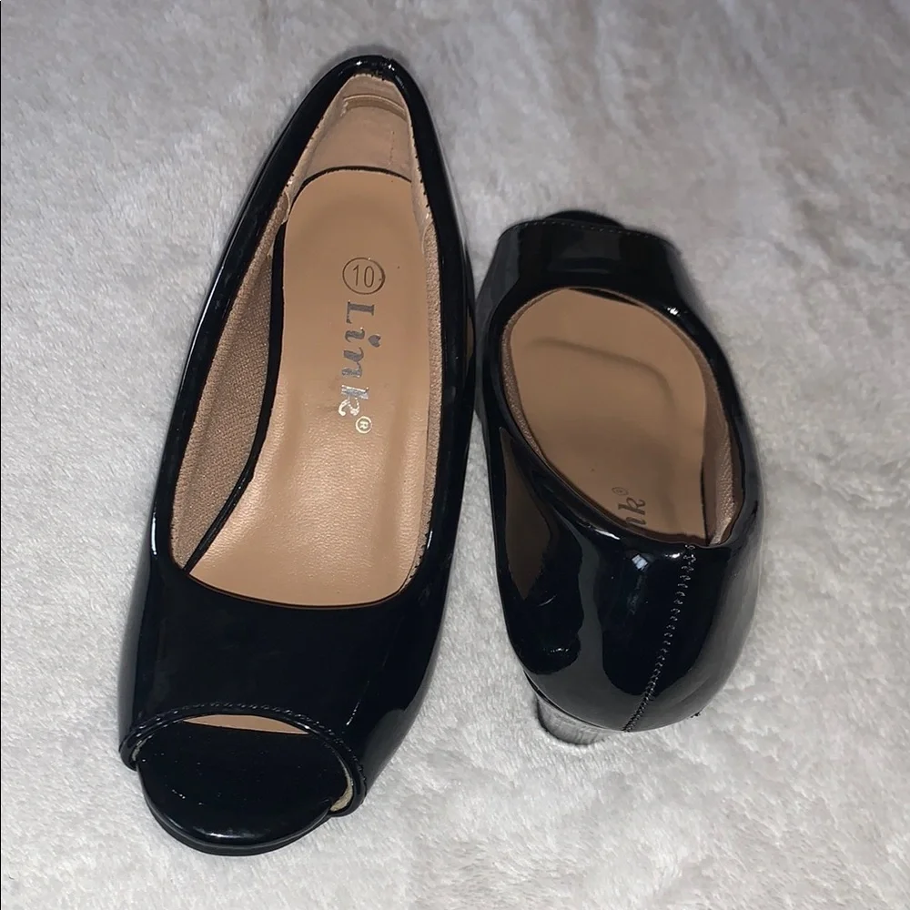 BNWOT Black Peep Toe Wedge Shoes GIRLS